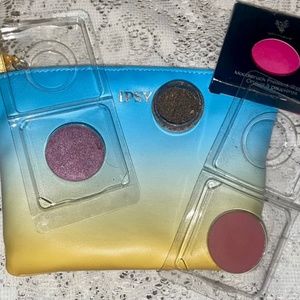 new 4 pc lot Younique credulous & fervent confident eyeshadow makeup bag